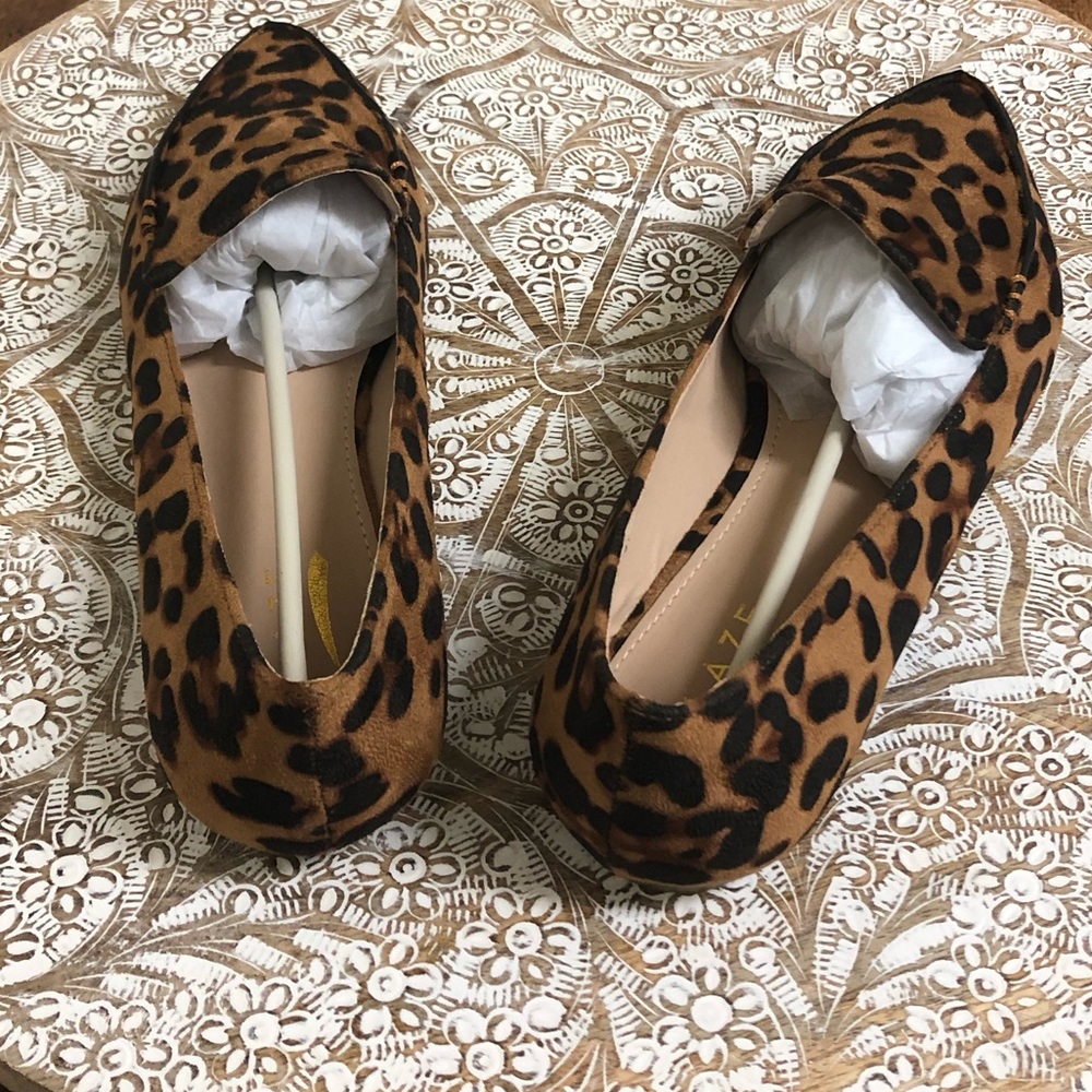 Brand New Suede Leopard Print Flats - Picture 6 of 9